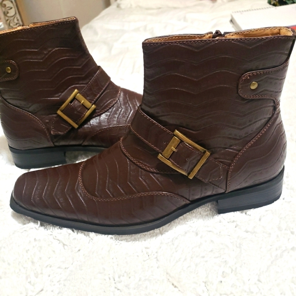 NEW FARANZI..brown Leather Ankle Boots..size:9.5